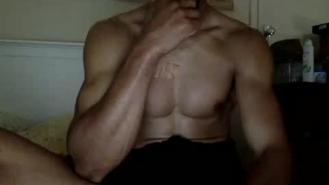 Snapshot of bulaboy27 chatting on 02/22/25, 11:24 meaty man online show from 02/22/25, 11:24