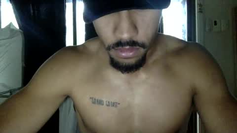 Snapshot of bulaboy27 chatting on 03/09/25, 11:56 meaty man online show from 03/09/25, 11:56