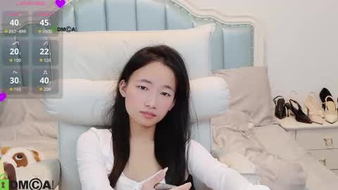 Sandy----xx online show from 12/19/25, 04:03