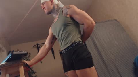 Snapshot of bulatov_x chatting on 01/26/25, 07:09 Dmitriy online show from 01/26/25, 07:09