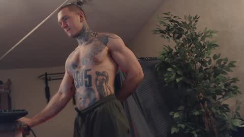 Snapshot of bulatov_x chatting on 02/07/25, 07:40 Dmitriy online show from 02/07/25, 07:40