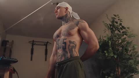 Snapshot of bulatov_x chatting on 02/10/25, 07:47 Dmitriy online show from 02/10/25, 07:47