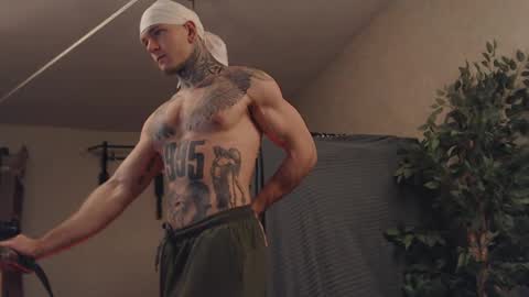 Snapshot of bulatov_x chatting on 02/13/25, 03:39 Dmitriy online show from 02/13/25, 03:39