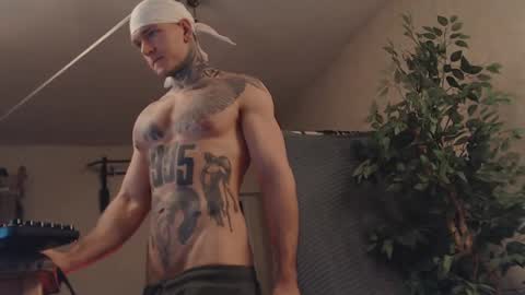 Snapshot of bulatov_x chatting on 02/18/25, 11:19 Dmitriy online show from 02/18/25, 11:19