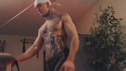 Snapshot of bulatov_x chatting on 02/21/25, 01:00 Dmitriy online show from 02/21/25, 01:00