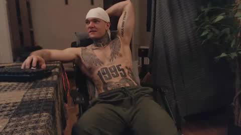 Snapshot of bulatov_x chatting on 02/26/25, 09:37 Dmitriy online show from 02/26/25, 09:37