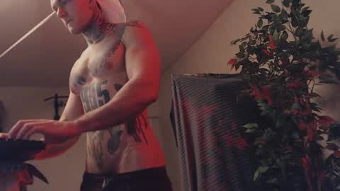 Snapshot of bulatov_x chatting on 03/04/25, 03:44 Dmitriy online show from 03/04/25, 03:44