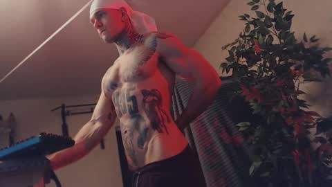 Snapshot of bulatov_x chatting on 03/08/25, 03:50 Dmitriy online show from 03/08/25, 03:50