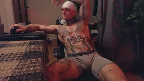 Snapshot of bulatov_x chatting on 03/12/25, 02:20 Dmitriy online show from 03/12/25, 02:20