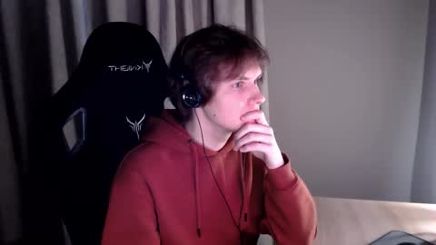 Chris online show from 09/22/25, 08:16