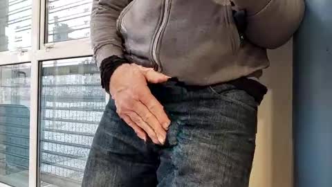 Snapshot of bulkyboners chatting on 02/02/25, 10:46 ejaculation for 250 online show from 02/02/25, 10:46