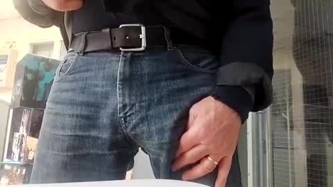 Snapshot of bulkyboners chatting on 10/26/25, 09:26 ejaculation for 250 online show from 10/26/25, 09:26