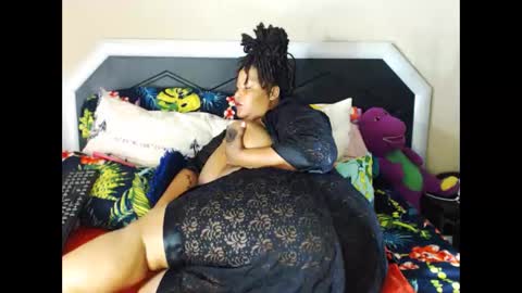 bulkyyass4u online show from 11/30/25, 06:50