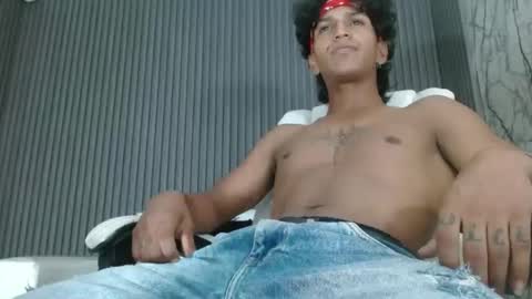 bull_cam online show from 10/17/25, 08:22