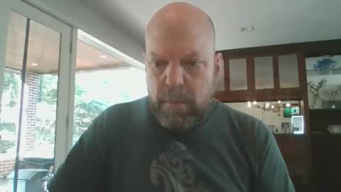 Snapshot of bulldog302w chatting on 04/01/26, 01:41 bulldog302w online show from 04/01/26, 01:41