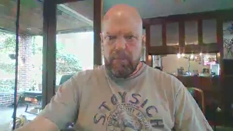 Snapshot of bulldog302w chatting on 04/05/26, 12:13 bulldog302w online show from 04/05/26, 12:13