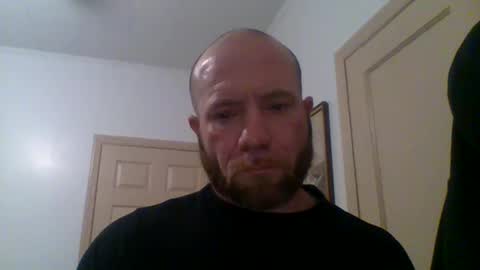 bulldogg86 online show from 10/31/25, 01:17