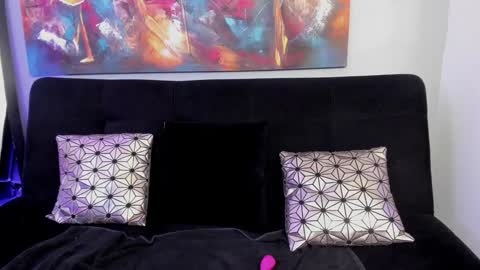 Bulma Bambina online show from 12/20/24, 06:45