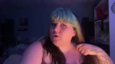 bumblebeebuzzer online show from 02/14/25, 12:51