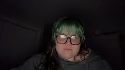 bumblebeebuzzer online show from 02/17/25, 05:14