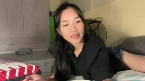 Snapshot of bump_me_baby chatting on 03/14/26, 02:00 zy online show from 03/14/26, 02:00