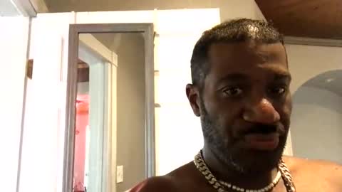 Snapshot of bungalowentertainment chatting on 11/01/25, 03:25 Bungalow Entertainment online show from 11/01/25, 03:25