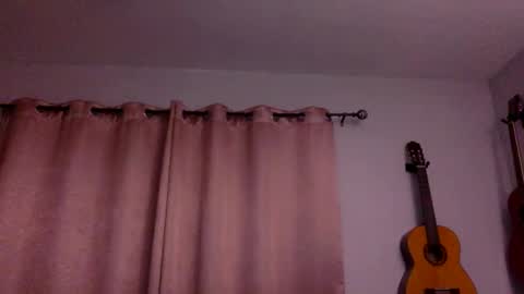 Snapshot of bunnibaby333 chatting on 01/12/25, 07:53 bunnibaby333 online show from 01/12/25, 07:53