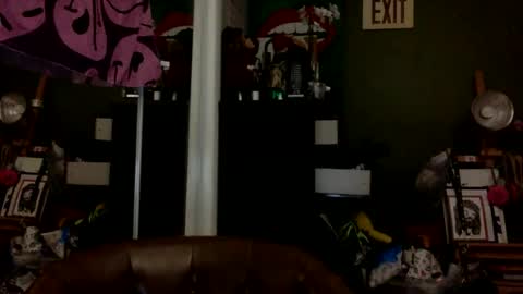 Snapshot of bunnibaby333 chatting on 02/13/25, 08:48 bunnibaby333 online show from 02/13/25, 08:48