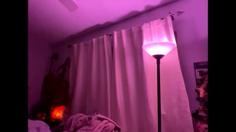 Snapshot of bunnibaby333 chatting on 09/23/25, 10:07 bunnibaby333 online show from 09/23/25, 10:07