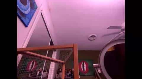 Snapshot of bunnibaby333 chatting on 10/09/25, 06:11 bunnibaby333 online show from 10/09/25, 06:11