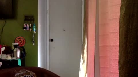 Snapshot of bunnibaby333 chatting on 10/11/25, 06:06 bunnibaby333 online show from 10/11/25, 06:06