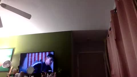 Snapshot of bunnibaby333 chatting on 12/04/25, 06:55 bunnibaby333 online show from 12/04/25, 06:55