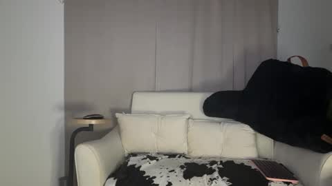 Andrea online show from 11/01/25, 06:32