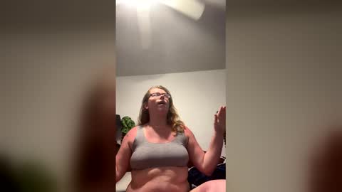 bunniejean online show from 06/01/26, 10:33