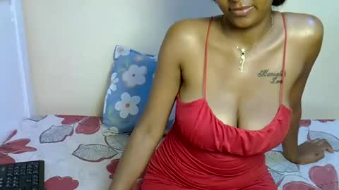 Snapshot of bunnnyblisss chatting on 04/10/26, 03:28 Bunny online show from 04/10/26, 03:28