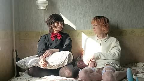 Elly and Blake online show from 04/01/26, 07:09