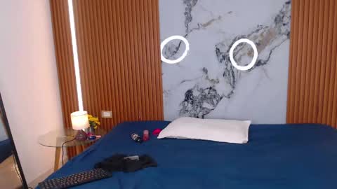 Rossi Hill online show from 04/16/26, 01:01