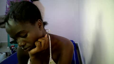 bunny_bliss1 online show from 06/30/26, 02:29