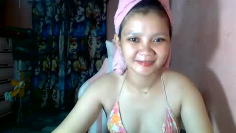 Snapshot of bunny_flower18 chatting on 05/22/26, 09:48 bunny_flower18 online show from 05/22/26, 09:48