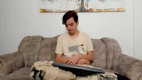 Snapshot of bunny_maxxi chatting on 11/25/25, 12:27 bunny online show from 11/25/25, 12:27