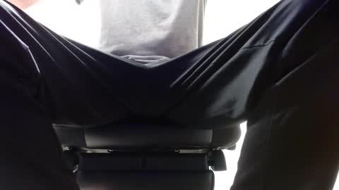 Snapshot of bunnyandhyde chatting on 10/12/25, 12:20 bunnyandhyde online show from 10/12/25, 12:20