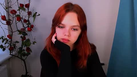 Snapshot of bunnybloom_ chatting on 10/27/25, 05:11 Ariel online show from 10/27/25, 05:11