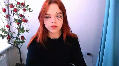 Snapshot of bunnybloom_ chatting on 10/31/25, 05:19 Ariel online show from 10/31/25, 05:19