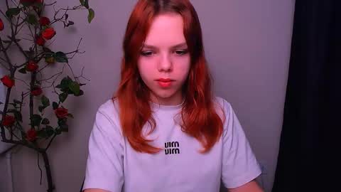 Snapshot of bunnybloom_ chatting on 11/29/25, 09:40 Ariel online show from 11/29/25, 09:40