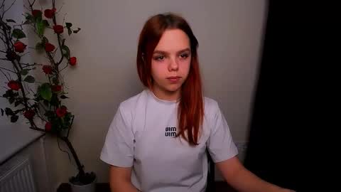 Snapshot of bunnybloom_ chatting on 03/03/26, 09:21 Ariel online show from 03/03/26, 09:21