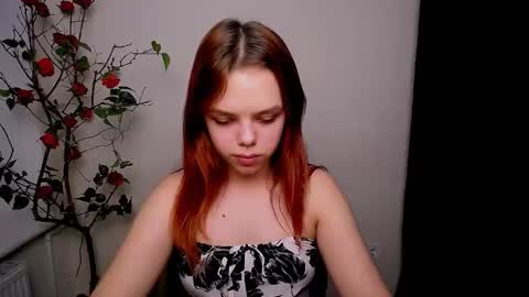 Snapshot of bunnybloom_ chatting on 03/24/26, 09:42 Ariel online show from 03/24/26, 09:42