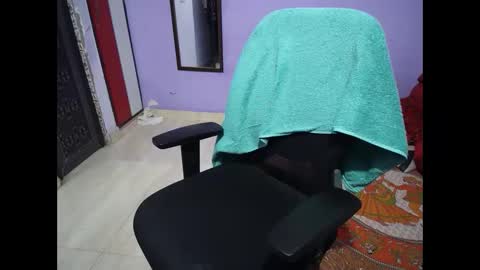 Snapshot of bunnycolbyy chatting on 04/06/26, 05:52 bunnycolbyy online show from 04/06/26, 05:52