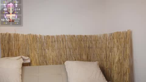 Snapshot of bunnycute_shy chatting on 04/06/26, 12:17 30 Off online show from 04/06/26, 12:17