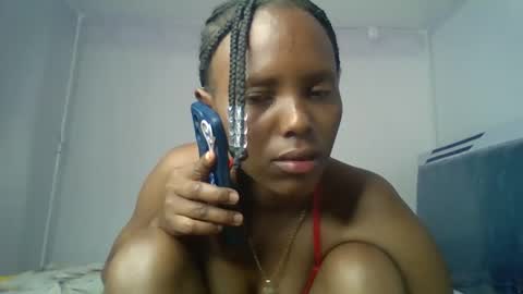 bunnydiva_ online show from 05/13/26, 01:52