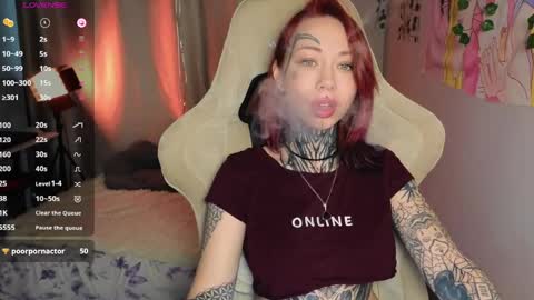 Snapshot of bunnykelly chatting on 06/01/26, 06:04 bunnykelly online show from 06/01/26, 06:04